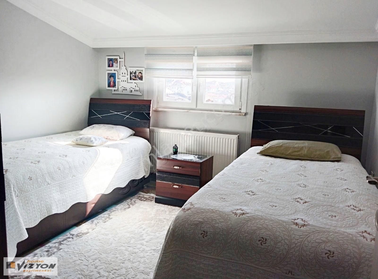 Home Vizyon Bahçelievlerde Satılık Otoparklı Ferah Dublex - Görsel 8