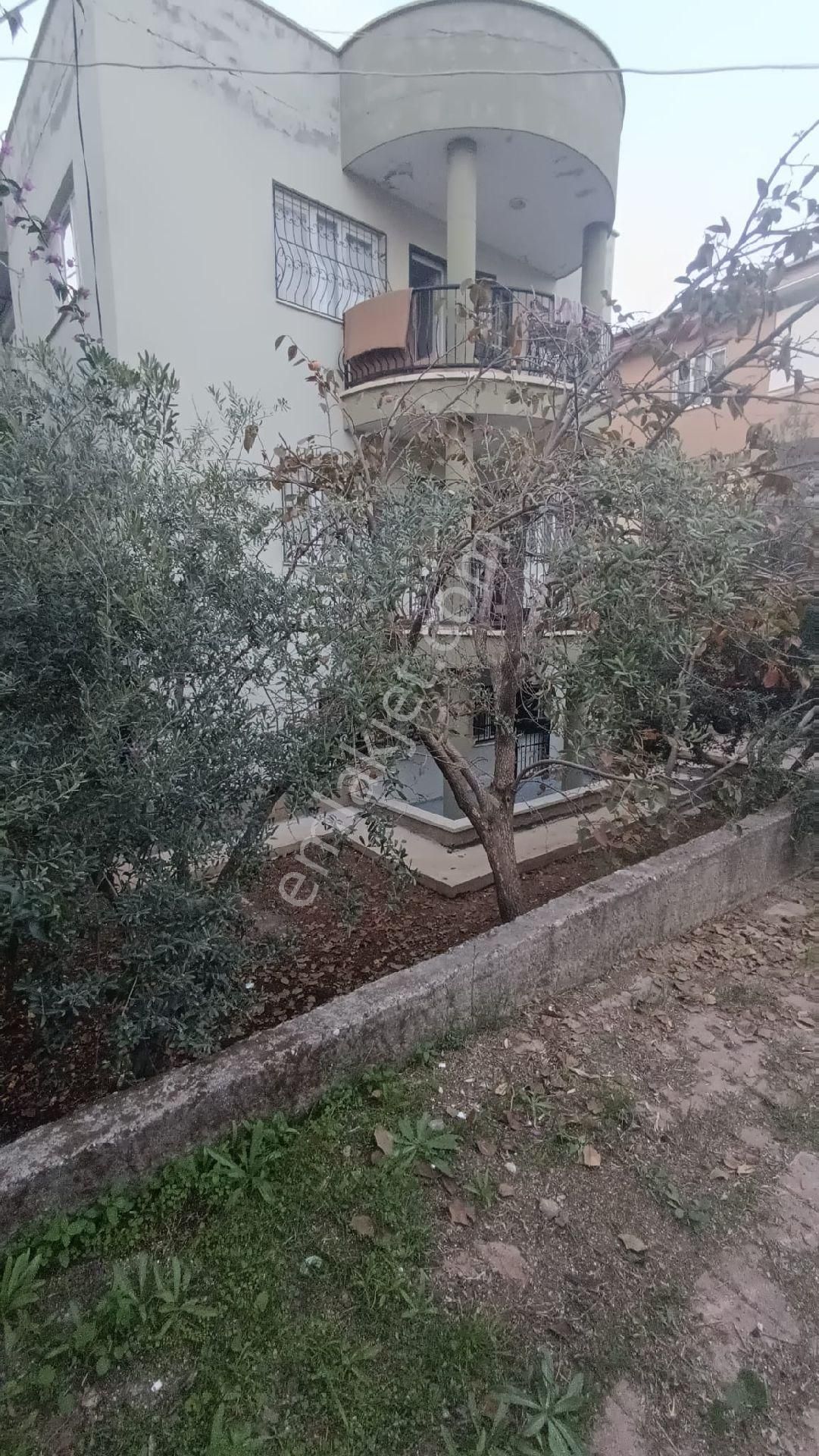 Kurttepe'de Kiralık 3+1 Müstakil Ev - Görsel 2