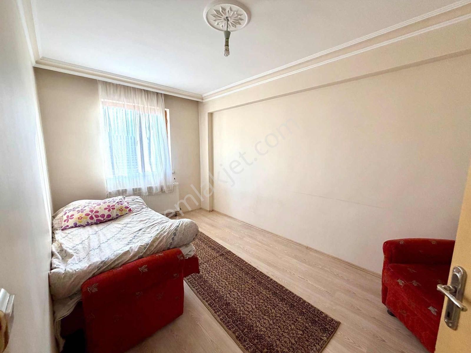 Etimesgut Piyade Mah. Gimsa Yakını Ara Kat 110m2 3+1 Daire - Görsel 12