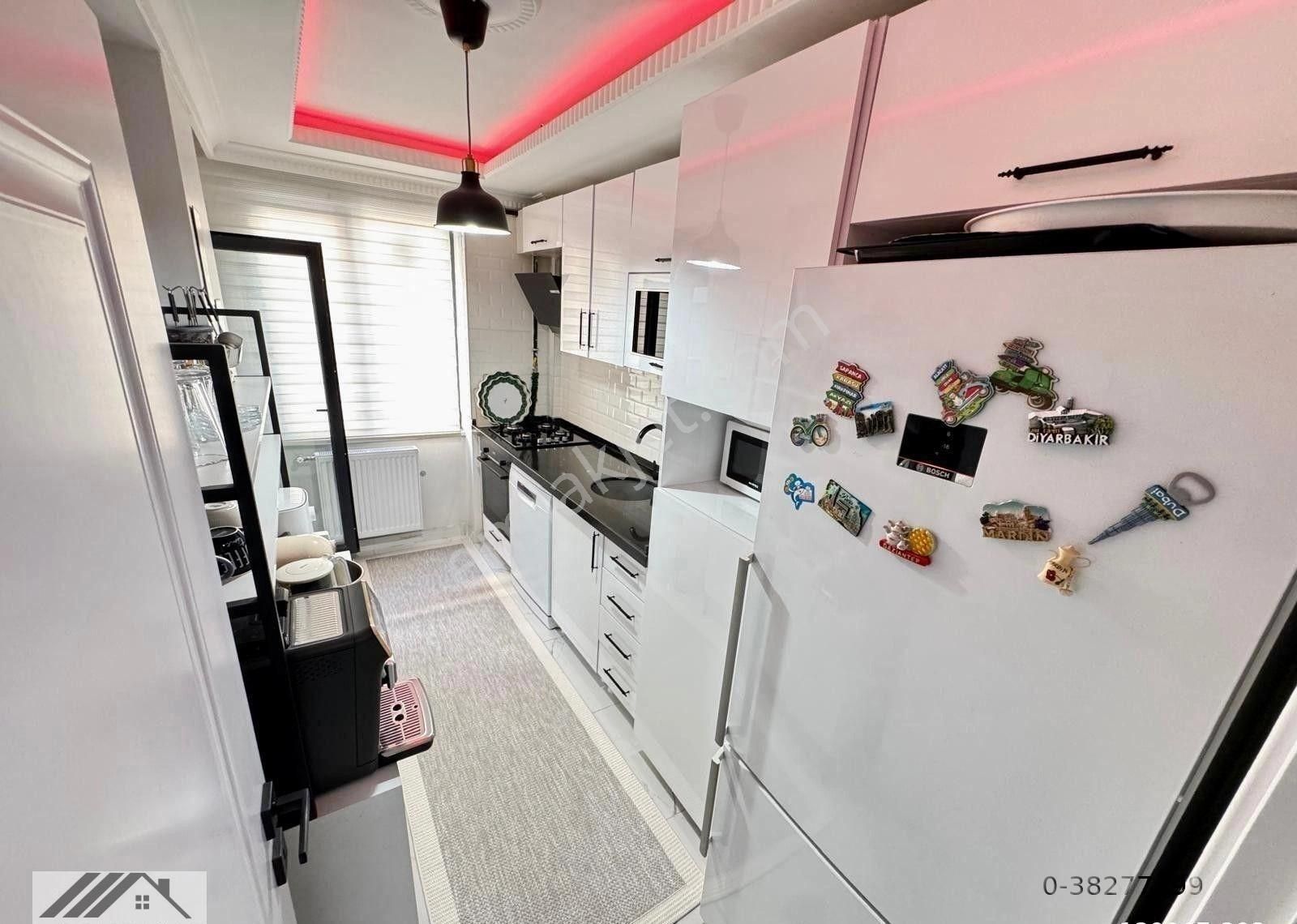 Lale Yapı'dan 50,yıl Mh 2+1 95m² Ultra Lüx Mükemmel 2.kat Daire - Görsel 5