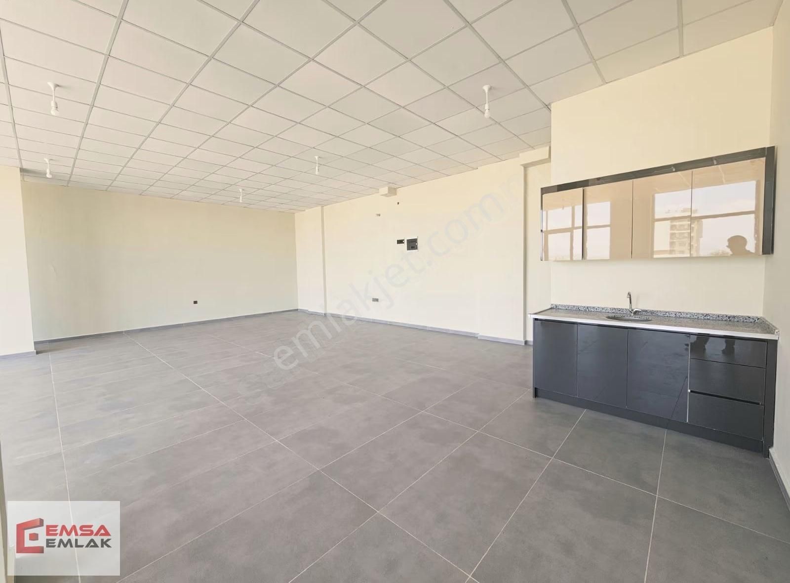 Emsa'dan Altıntaş'ta 105 M² Net Kiralık Dükkan - Görsel 2