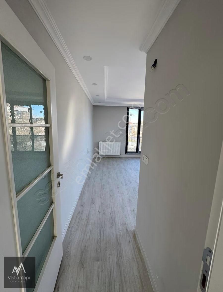 Vista Yapı'dan E-5 Üzerinde Metrobüsün Yanında Satılık Arakat - Görsel 9