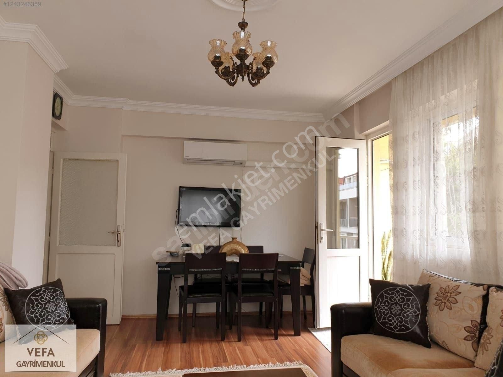 Marmaris Kemeraltı Pazar Yerinde, Otoparklı Binada, Eşyalı Daire - Görsel 4