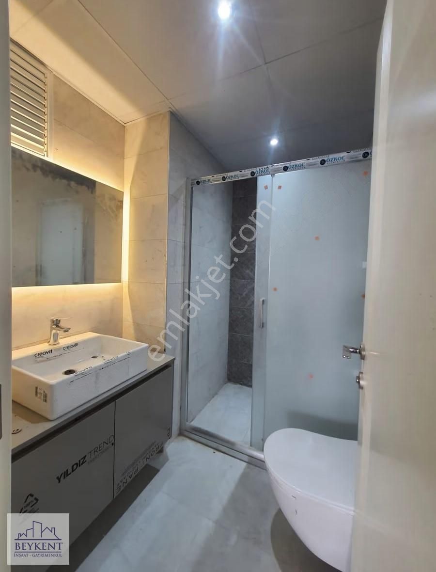 Beykent G.m'den Toroslar Korukent Mah. Kiralık Lüks 3+1 - Görsel 21
