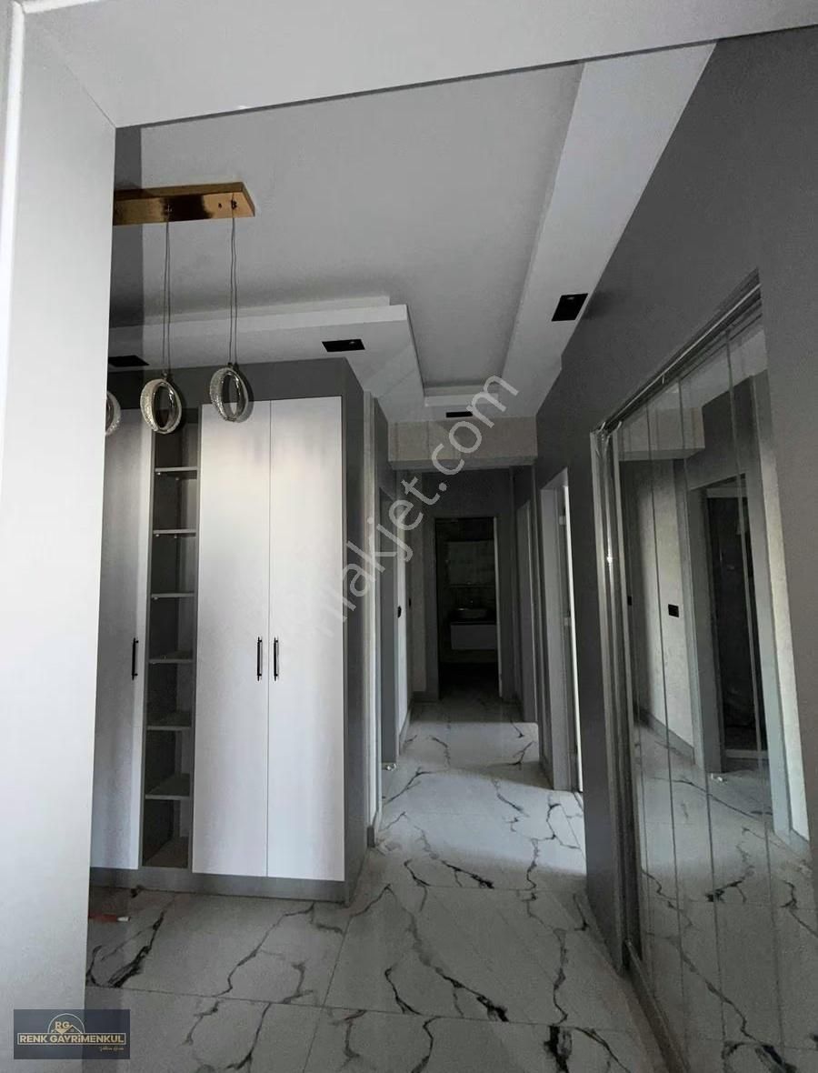 Renk Ten Kahveli Pınarda 2.5+1 Satılık Akıllı Sitem Son 7 Daire - Görsel 4