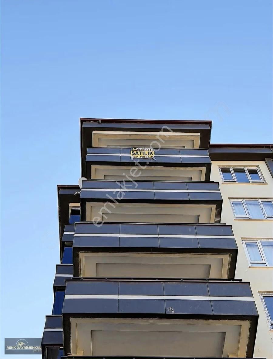 Renk Ten Kahveli Pınarda 2.5+1 Satılık Akıllı Sitem Son 7 Daire - Görsel 6