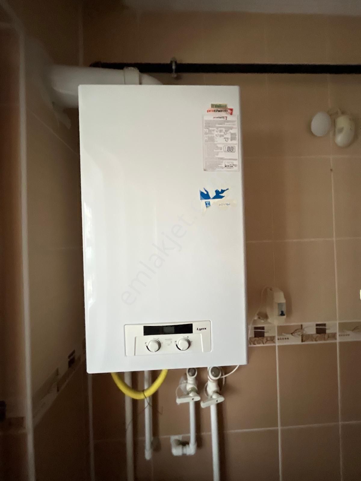 Karapürçek C.tesi Pazar Yakını 3+1 110m2 Kot Daire Kombi Petek Balkon Var - Görsel 34