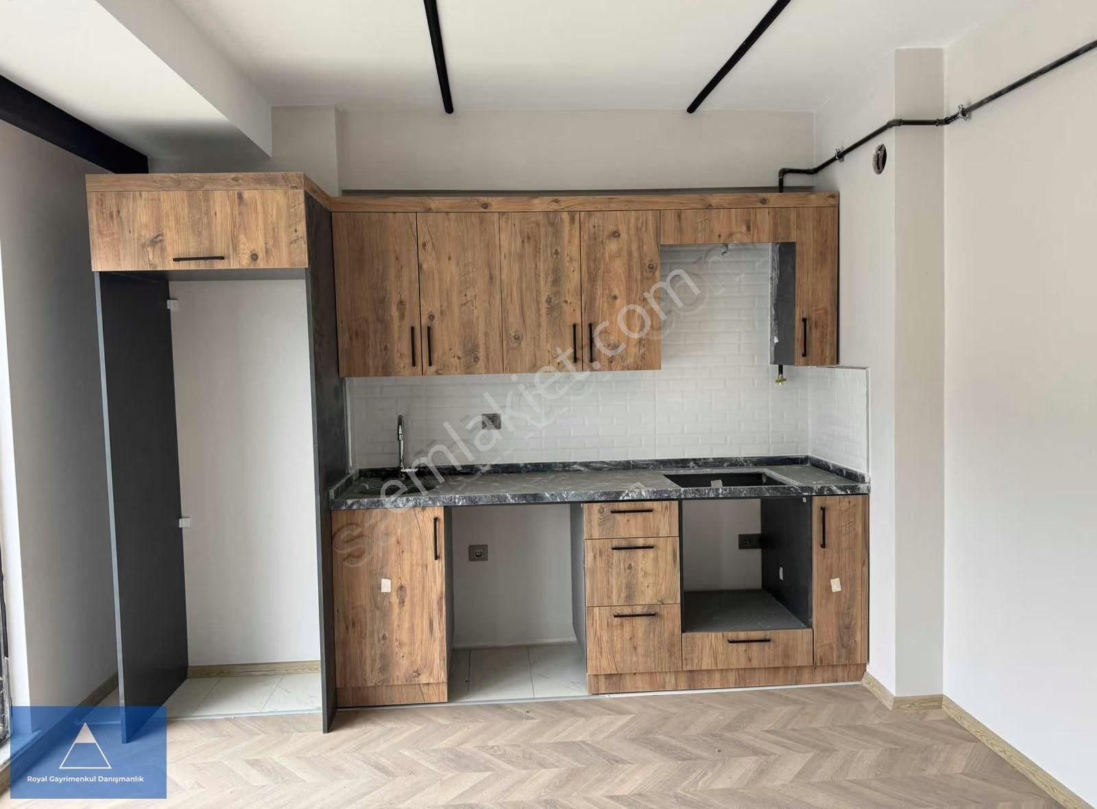 Körfezde Doğa Manzaralı Büyük Balkonlu Ferah 1+1 Dairefavorileri - Görsel 4