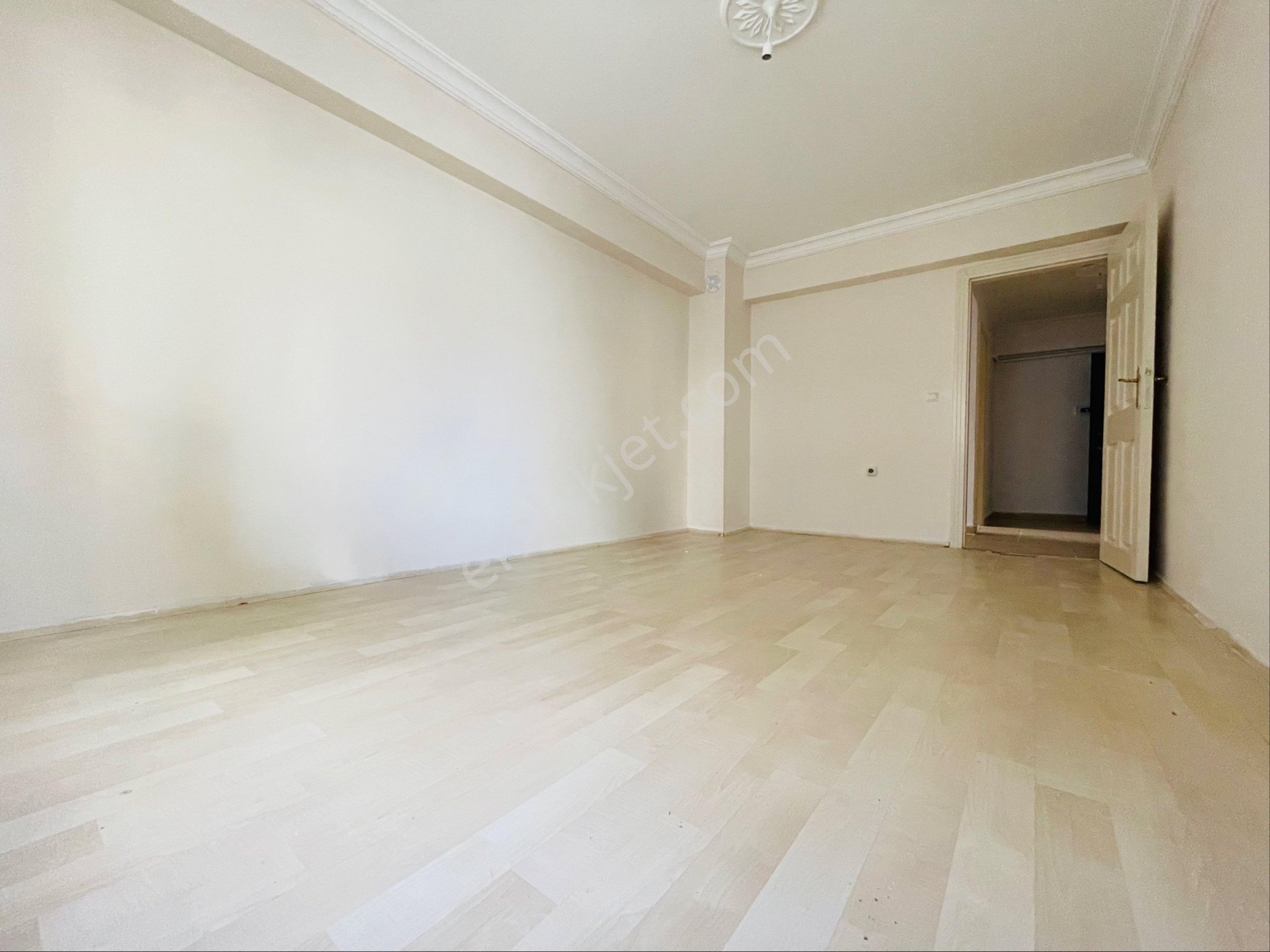 Ns Prestij Den Elvan Da Cadde Üzeri 3+1 1. Kat Kiralık Daire - Görsel 12