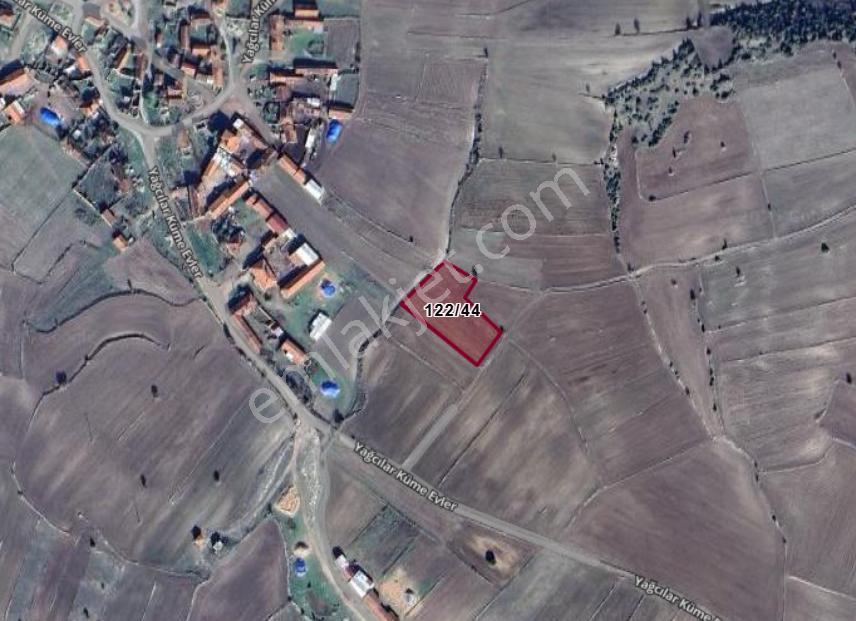 Kütahya Aslanapa Yağcılar Köyünde 2.644 M² Tarla Satılıktır