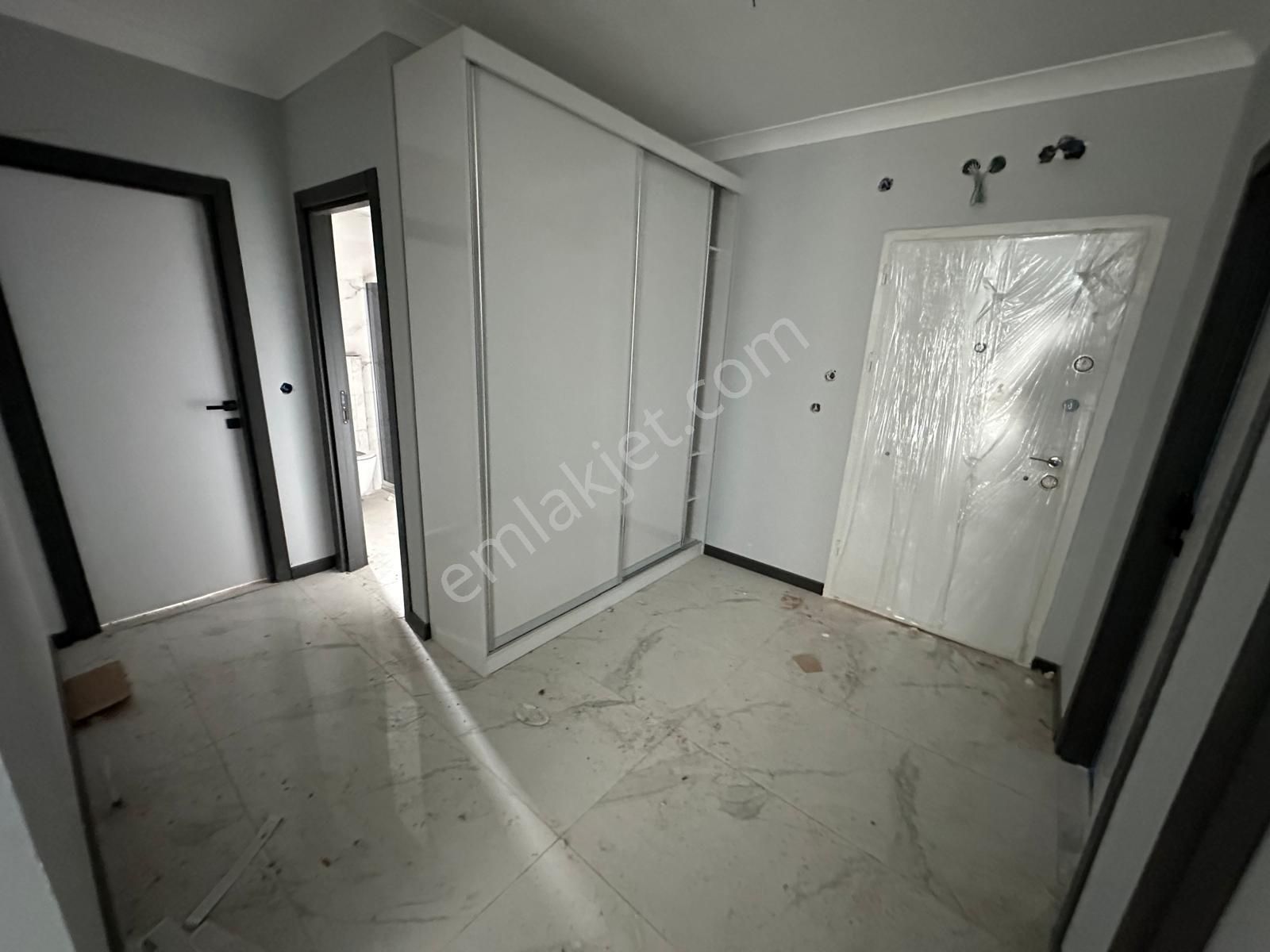 Fevzi Çakmak Mh.de Yüksek Giriş Çift Banyolu Ön Cephe Satılık Daire - Görsel 24