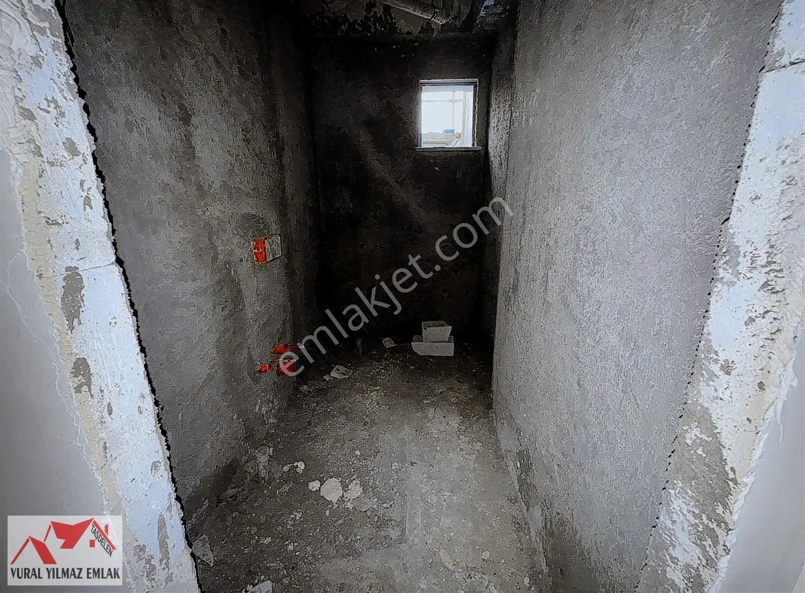 Taşdelen'de 3 Ay Sonra Teslim, Tapusu Hazır,otoparklı Fırsat 2+1 - Görsel 16