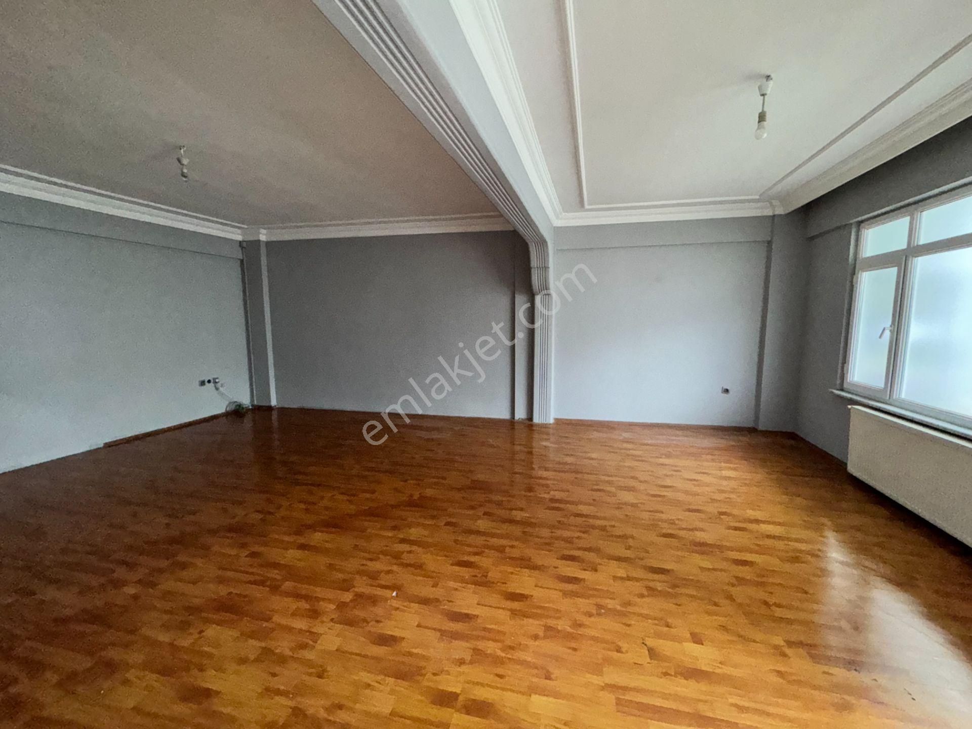 Taşdelen Merkezde Kiralık Ofis Katları 3+1-1+0 - Görsel 4