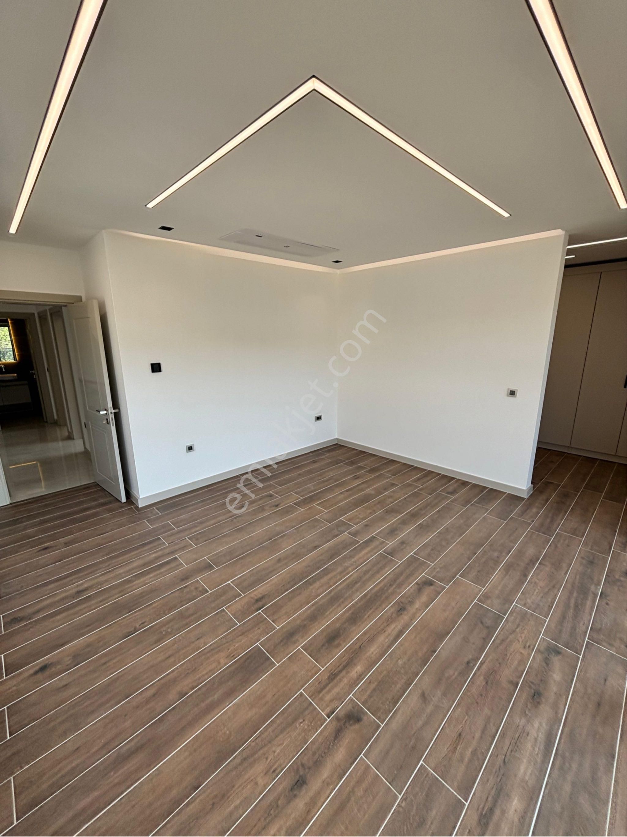 Kuşadası Kadınlar Denizinde Satılık 5+1 Villa - Görsel 20