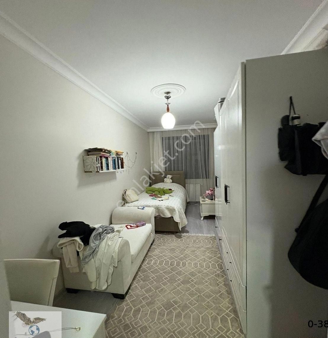 Avcılar Merkezde 3+1 Kapalı Otoparklı Satılık Ara Kat Daire - Görsel 9