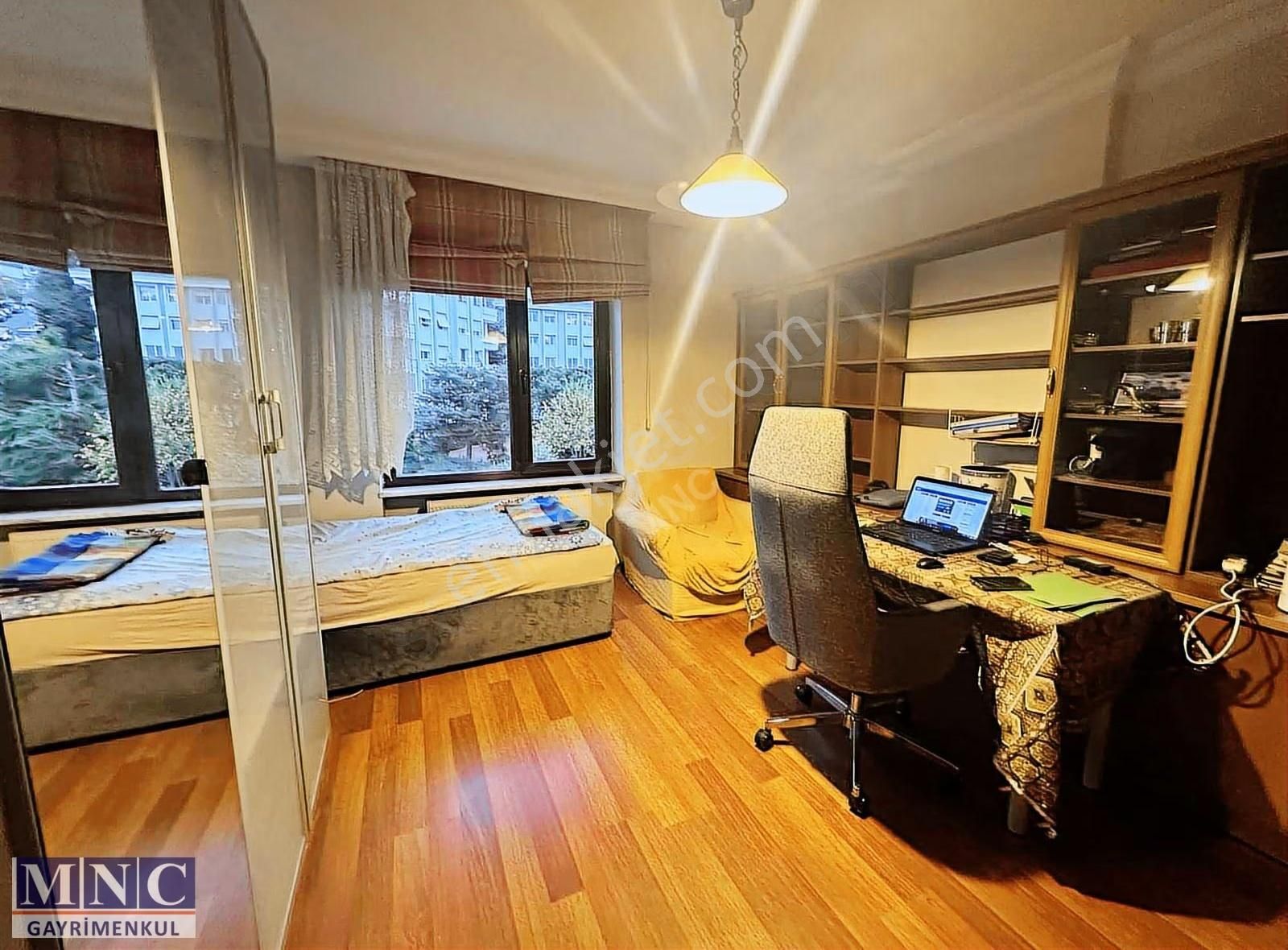 Beykoz Erguvan Evlerinde Eşyalı Boğaz Manzaralı Dubleks Daire - Görsel 22