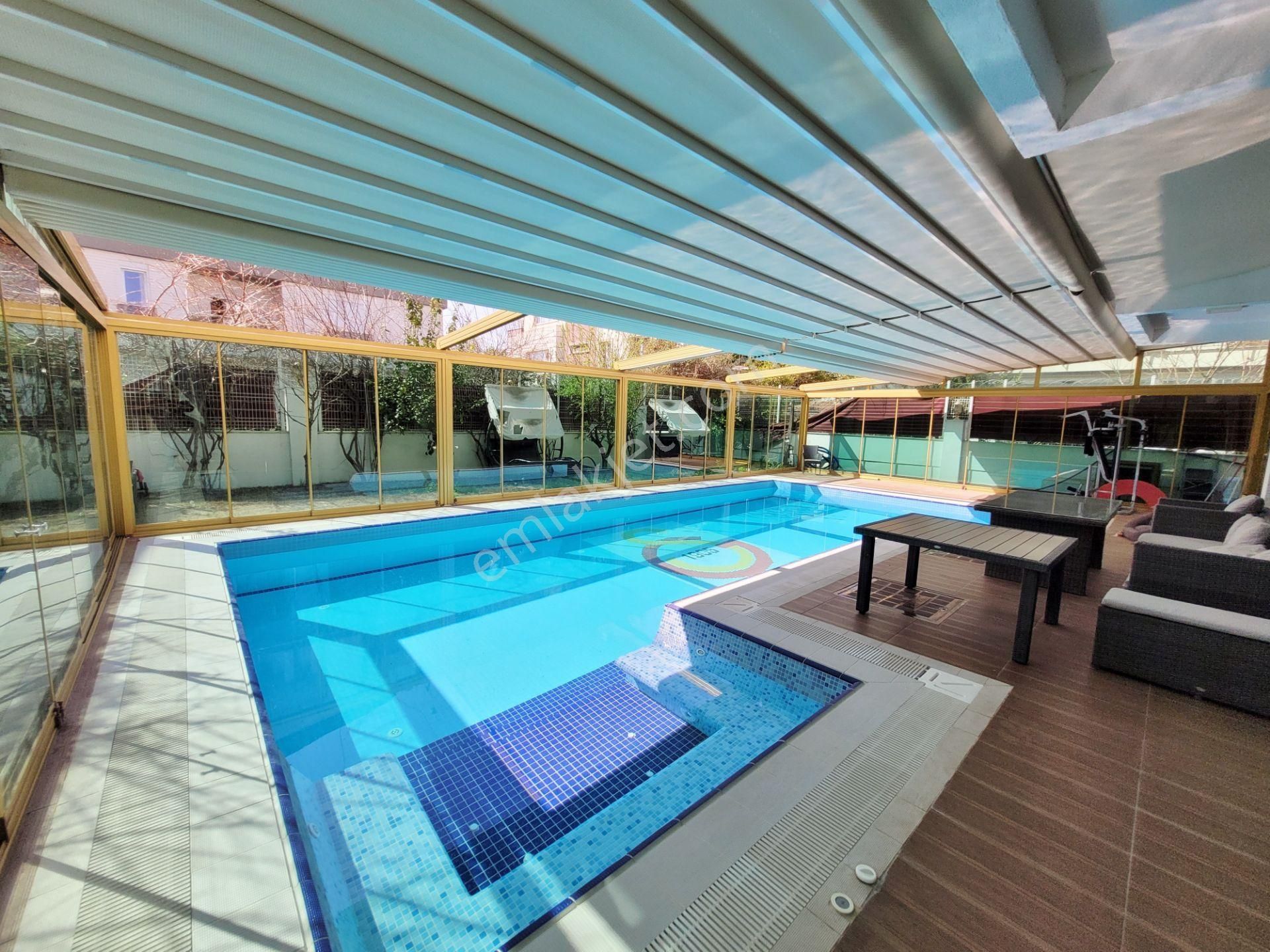 Lara Güzelobada Havuzlu 4+1 Lüx Mobilyalı Triplex Villa - Görsel 6