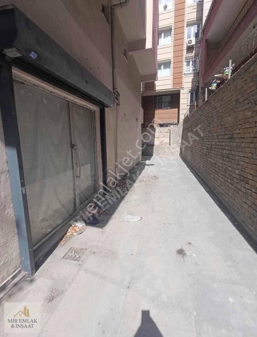 Mir Emlak & İnşaattan Satılık Caddeye Yakın Etrafı Açık Dükkan - Görsel 16