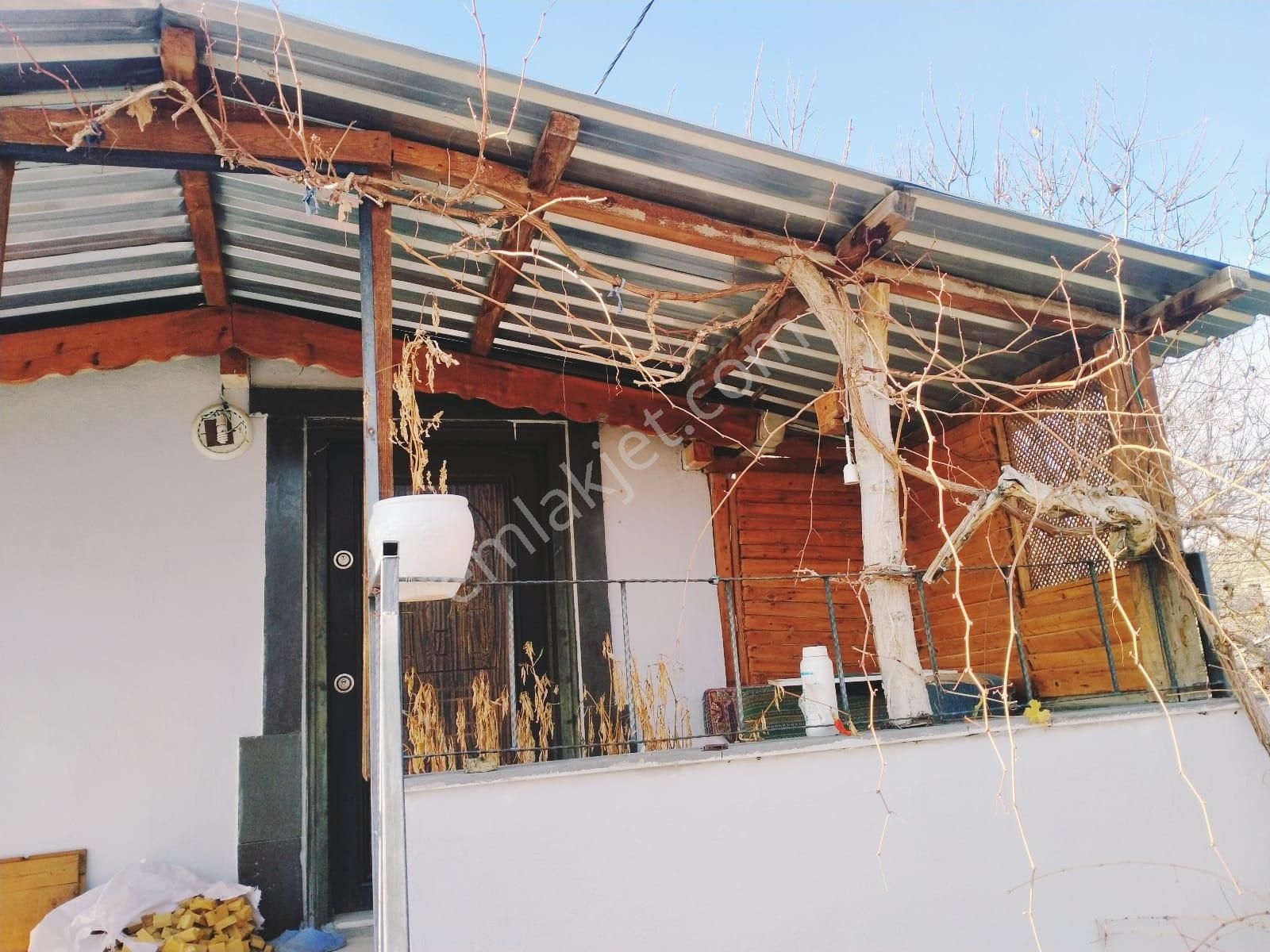 Erkilet Kemerde Satılık Müstakil Ev - Görsel 16