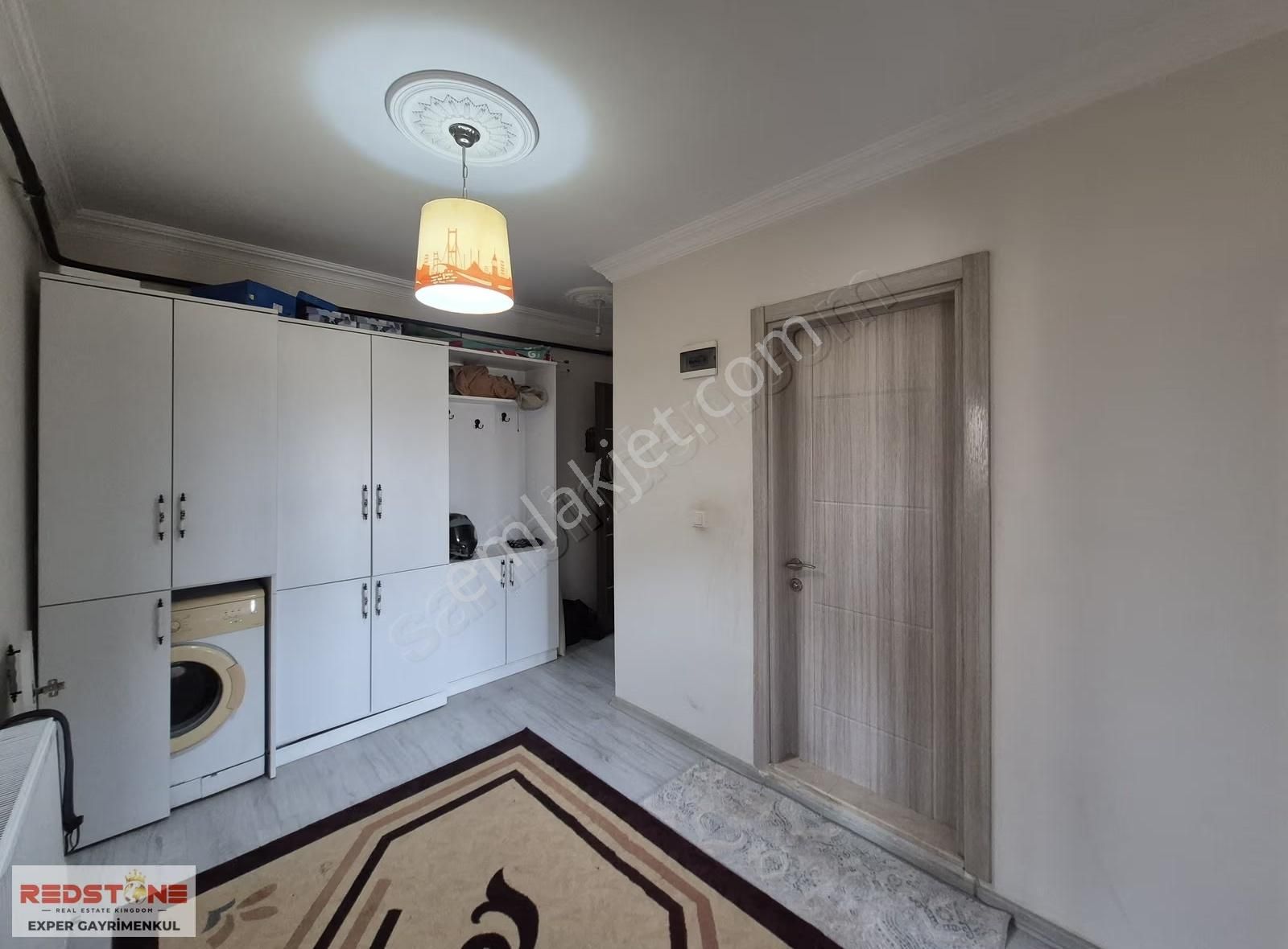 Karasuda Cadde Üstü Arakat Kombili 85 M2 Satılık 2+1 Köşe Daire - Görsel 4
