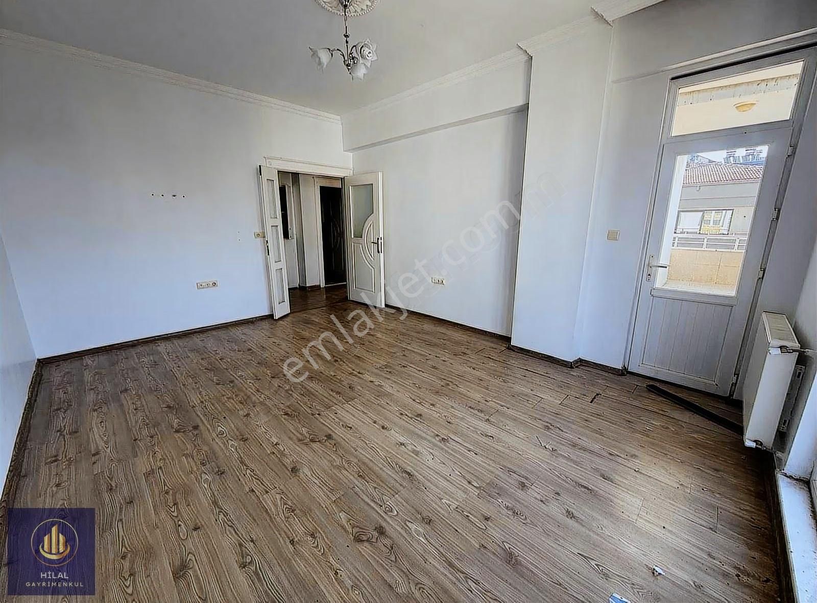 Bülbülzade Mahallesi Yüksek Konumda Garajlı Satlık 2+1 Daire