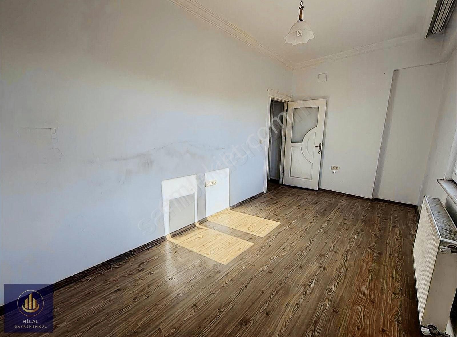 Bülbülzade Mahallesi Yüksek Konumda Garajlı Satlık 2+1 Daire - Görsel 5