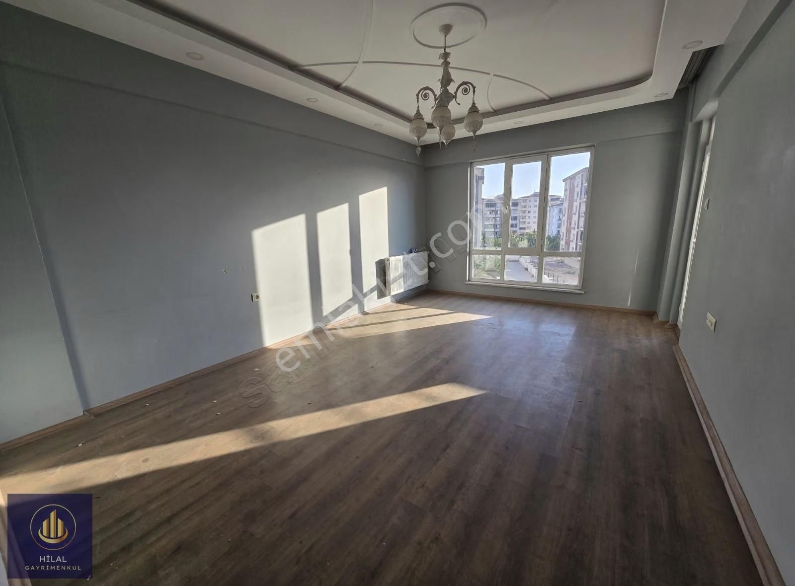 Bülbülzade Deyeşilvadi Bulvarına Yakın Merkezi Konumda Geniş 2+1 - Görsel 3