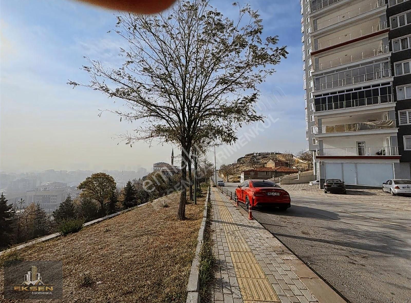 Eksen Gayrimenkul'den Yüksek Katlı Bölgede Fırsat Arsa - Görsel 3