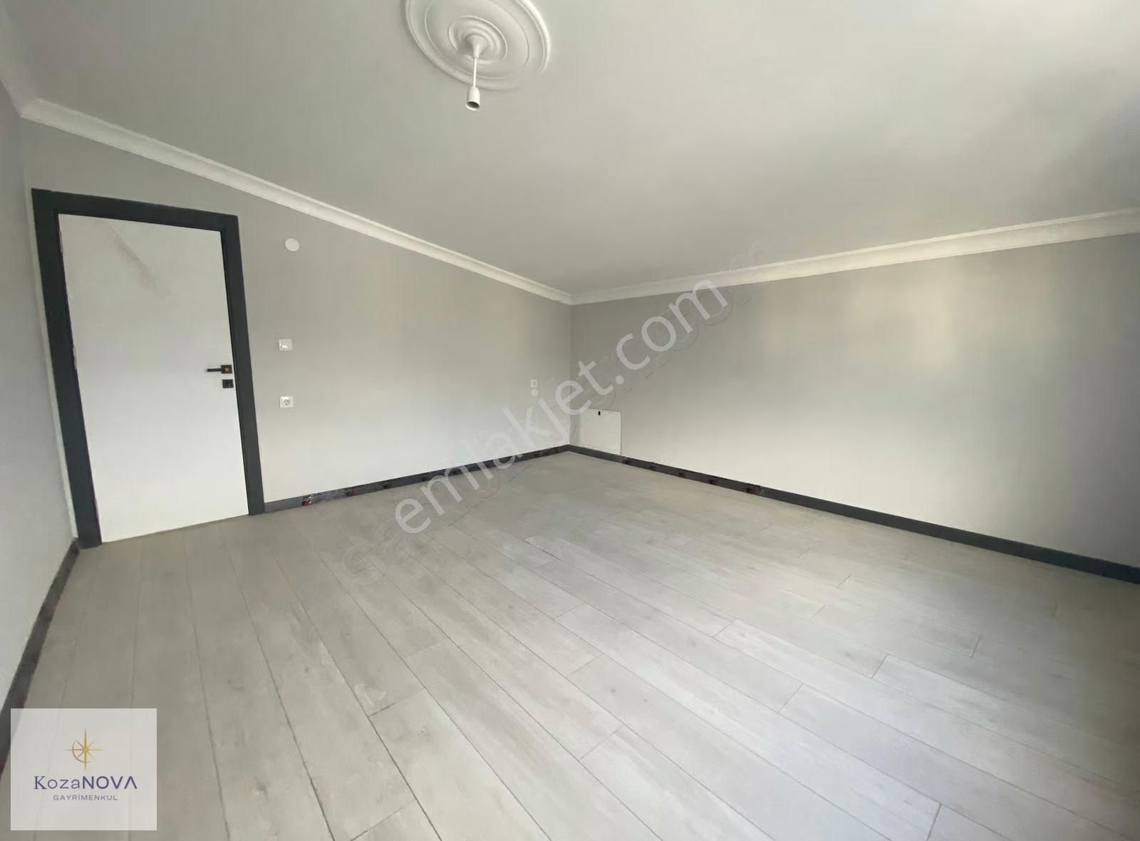 Kozanovadan Lüks Site İçi 4+1 Asansörlü Çatı Dubleks - Görsel 14