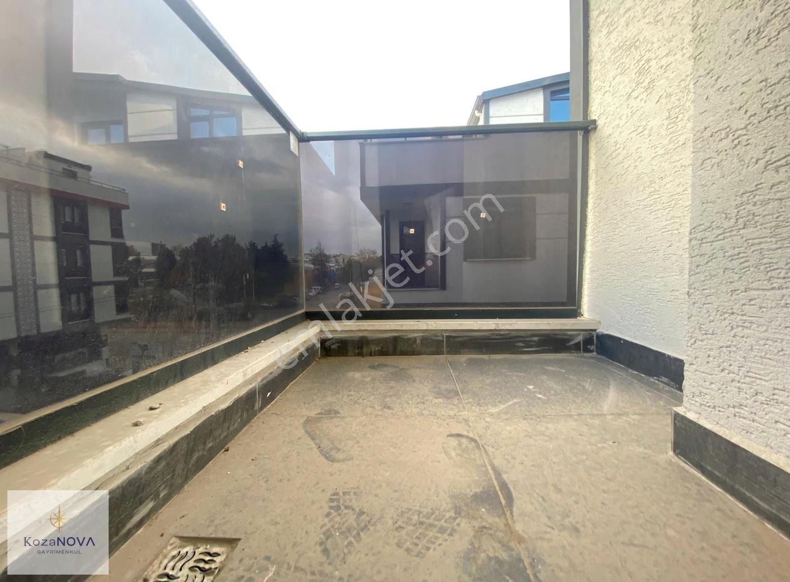 Kozanovadan Lüks Site İçi 4+1 Asansörlü Çatı Dubleks - Görsel 12