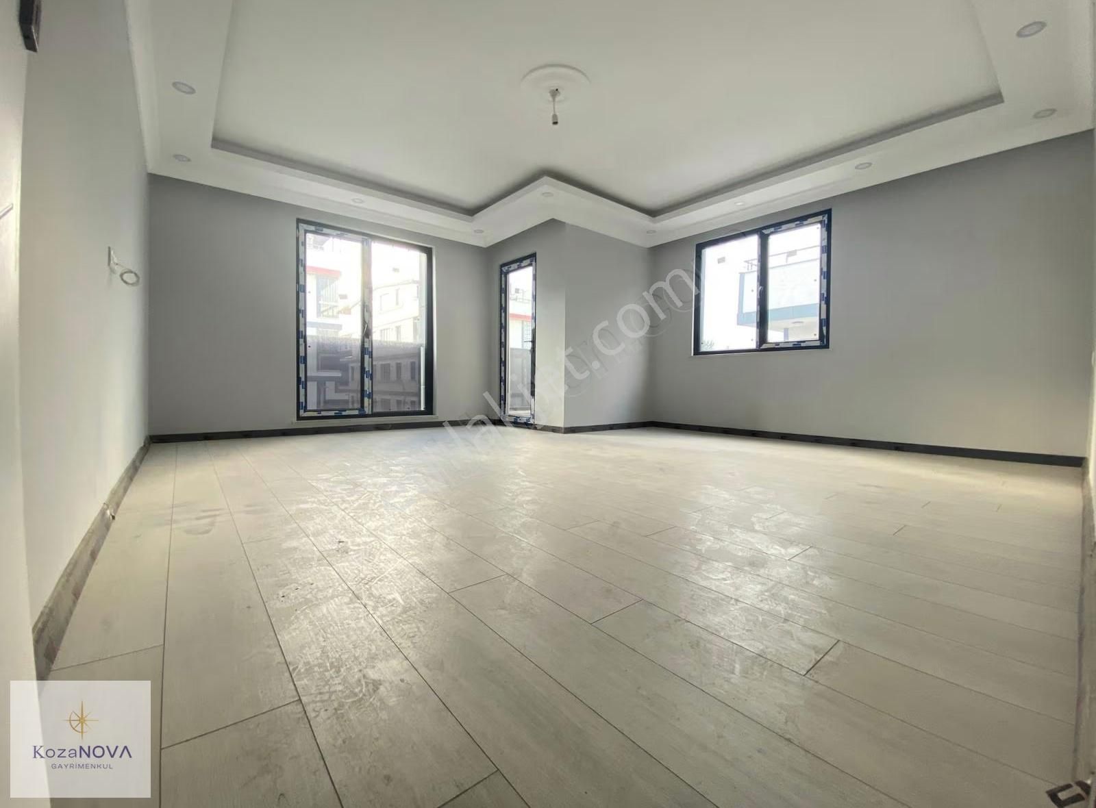 Kozanovadan Lüks Site İçi 4+1 Asansörlü Çatı Dubleks - Görsel 10