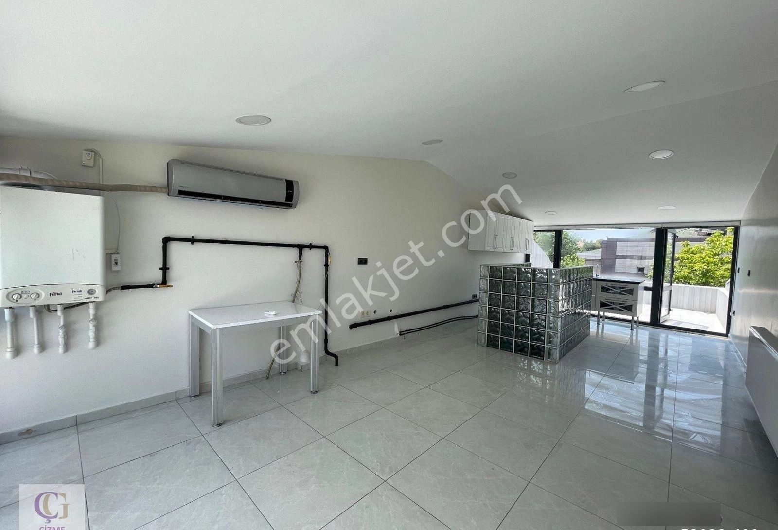 Yeşilköy Çarşıda Satılık Komple Bina - Görsel 11