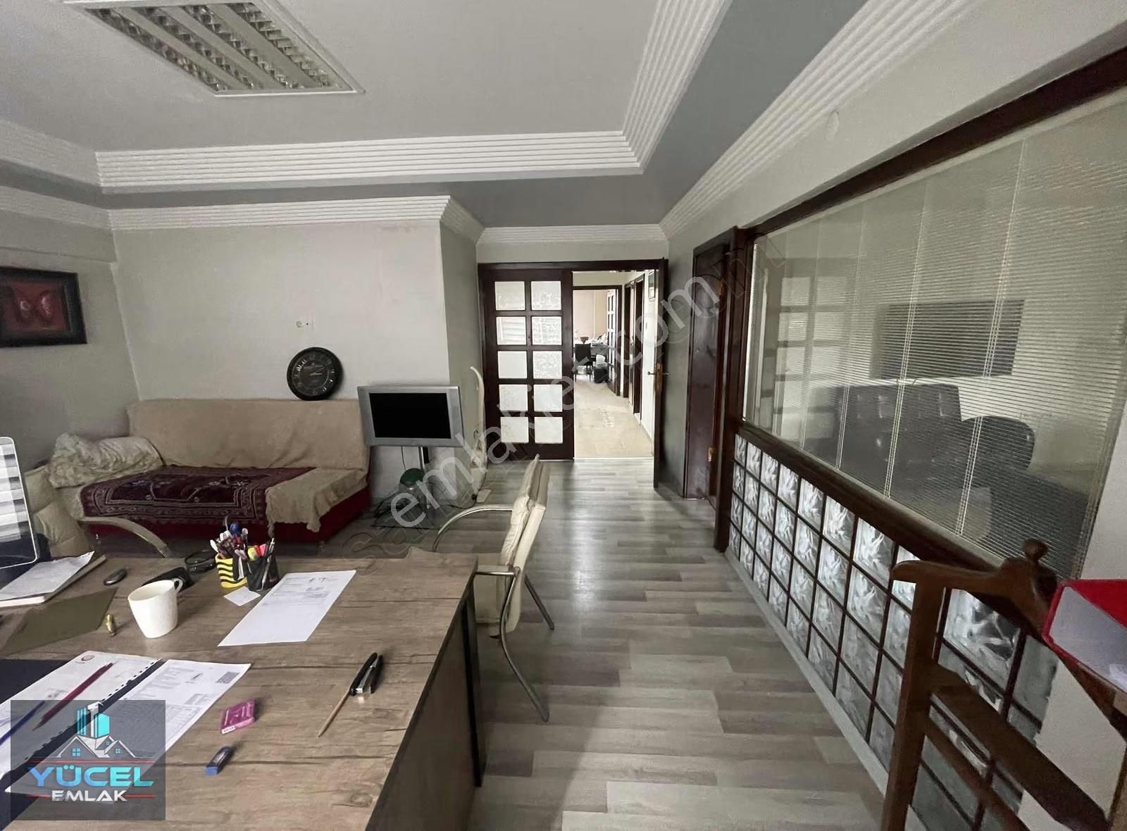 Satılık Ofis Çarşı Merkez 120 M2