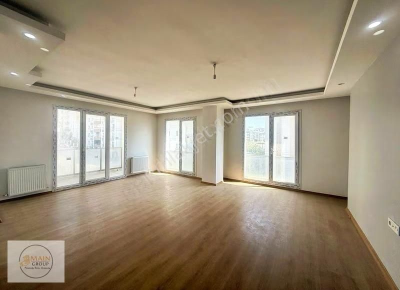 Adnan Kahveci'de Lüks Site'de 2+1 Yüzme Havuzlu,otoparklı - Görsel 8