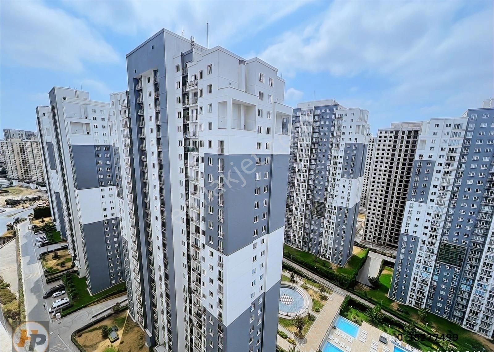 Fi Towers'ta Havuz Manzaralı Bakımlı Boş 2+1 Satılık Daire - Görsel 23