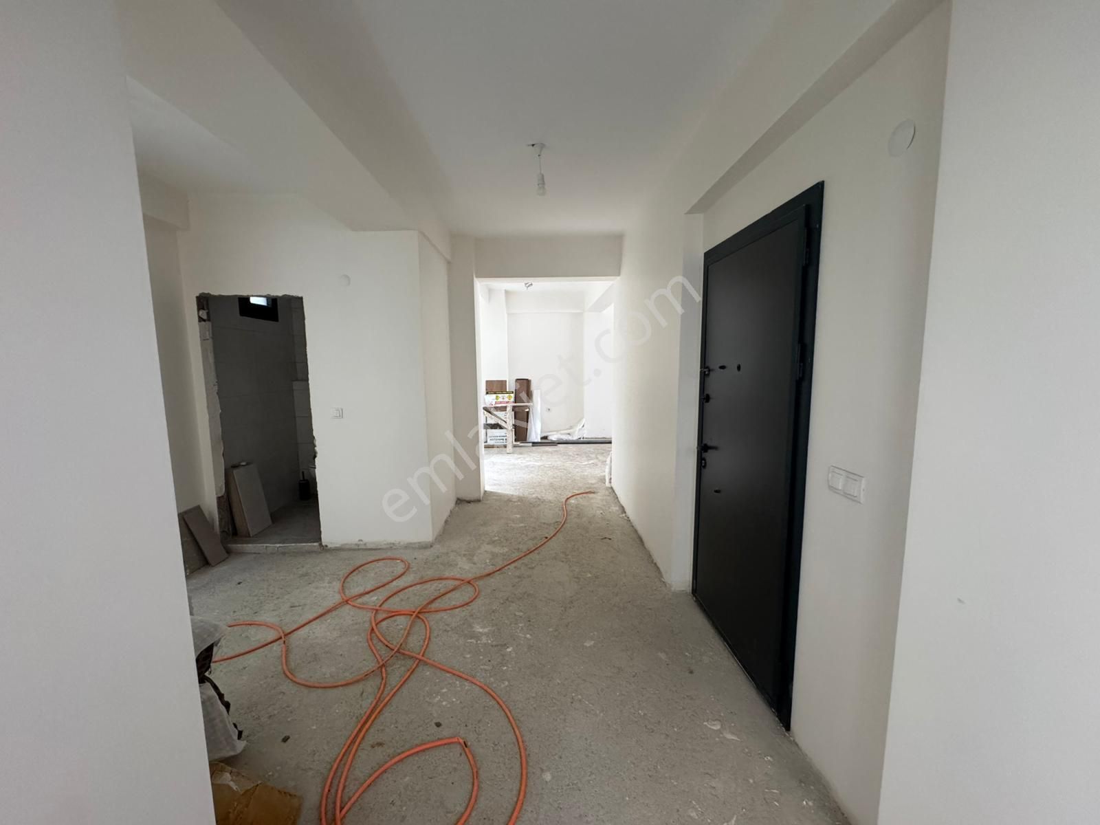 Pegaas'tan Hastane Karşısı'nda 120 M2 Sıfır Kiralık Dükkan - Görsel 15