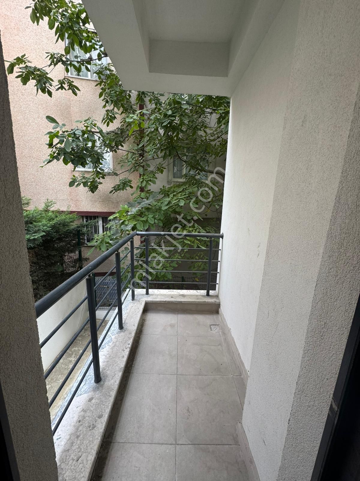 Pegaas'tan Hastane Karşısı'nda 120 M2 Sıfır Kiralık Dükkan - Görsel 14