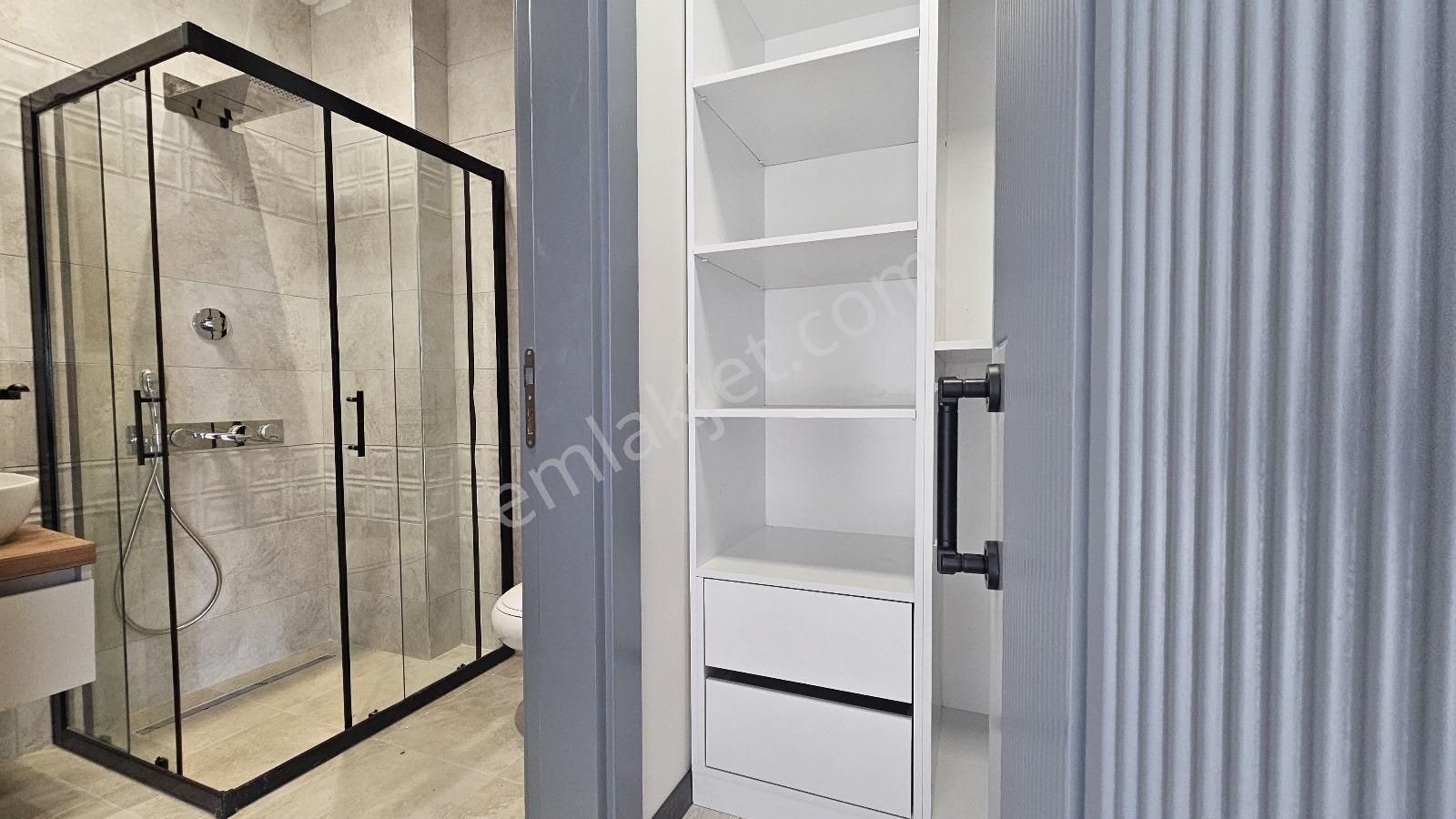 Kuşadası Merkezde Satılık 4+1 - Görsel 10