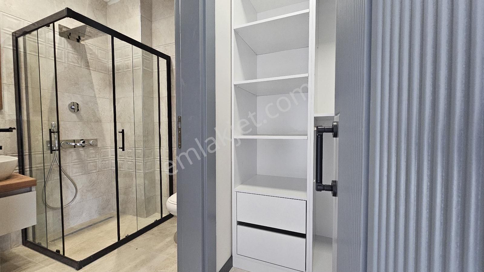 Kuşadası Merkezde Satılık 4+1 - Görsel 16