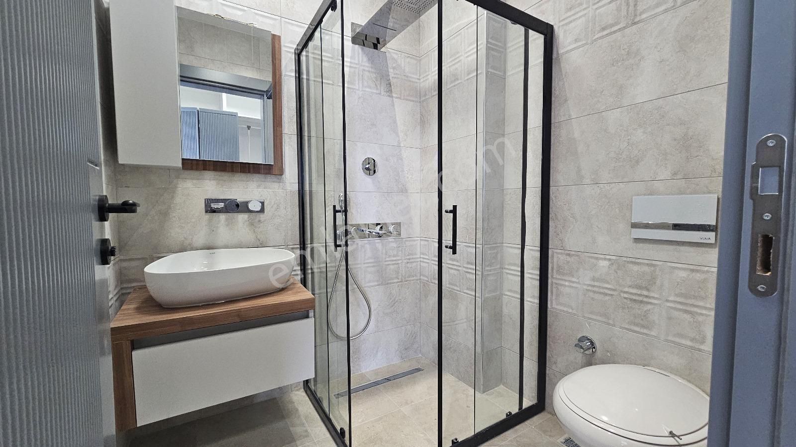 Kuşadası Merkezde Satılık 4+1 - Görsel 15