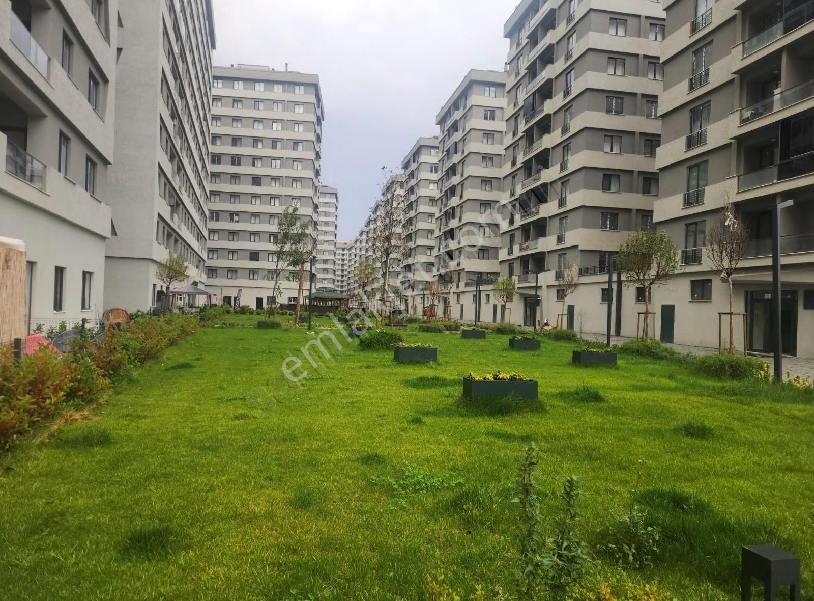 Denız Can Emlak E-5 Ve Marmaraya Yakin Kelepir Dubleks