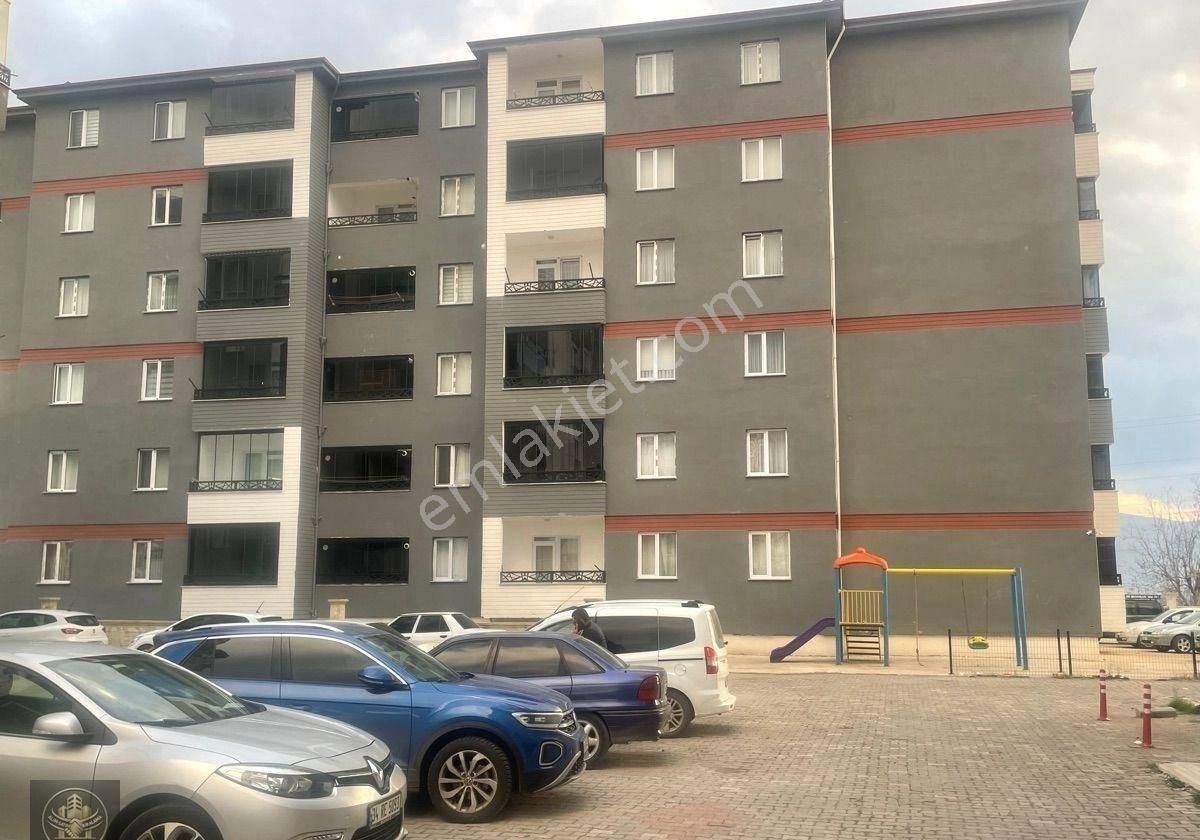 Tokat Niksar Elit Gayrimenkulden Satılık Daire - Görsel 2