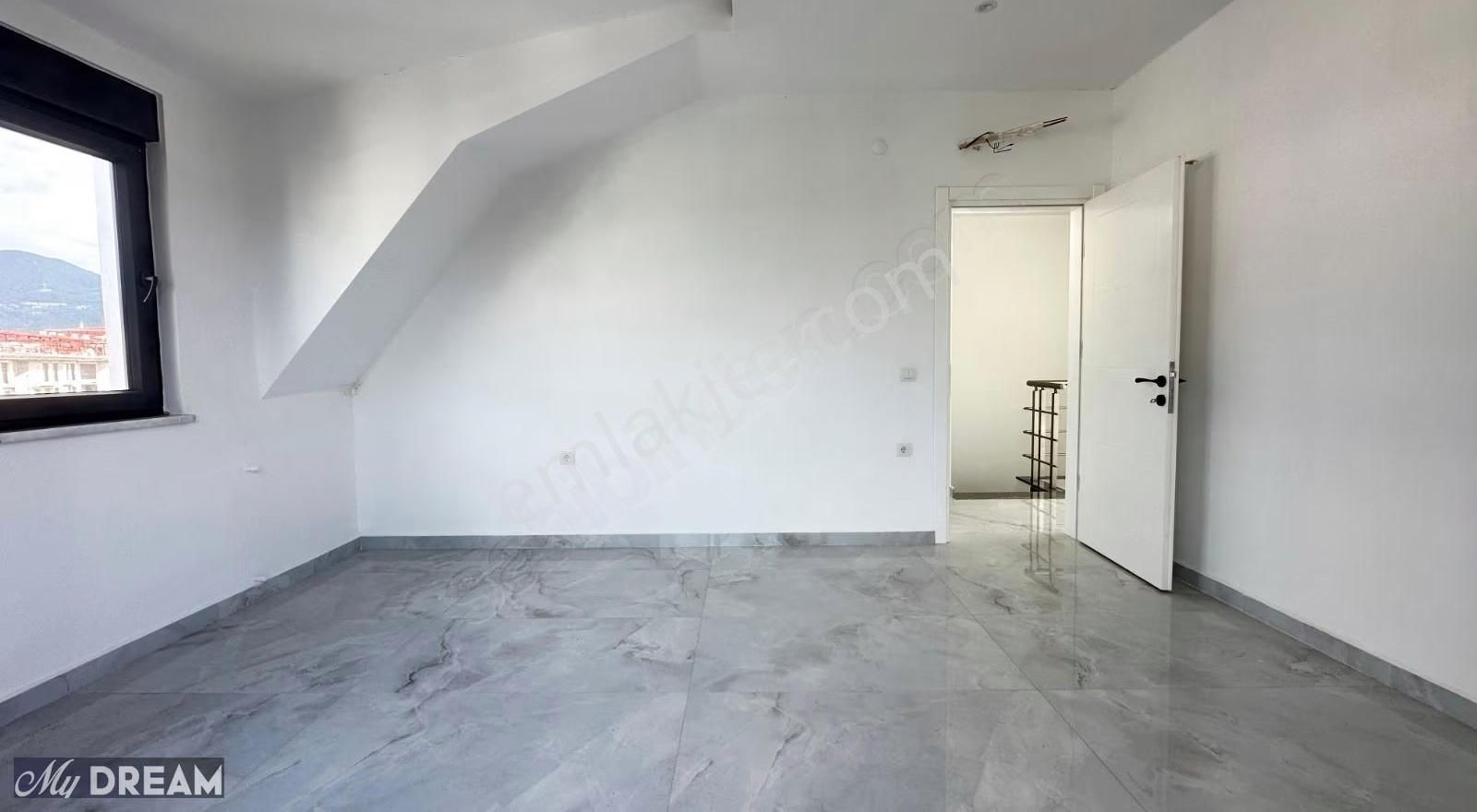 Alanya Obada Merkezi Konum Da 4+1 Dublex Daire Çok Uygun Fiyata - Görsel 14