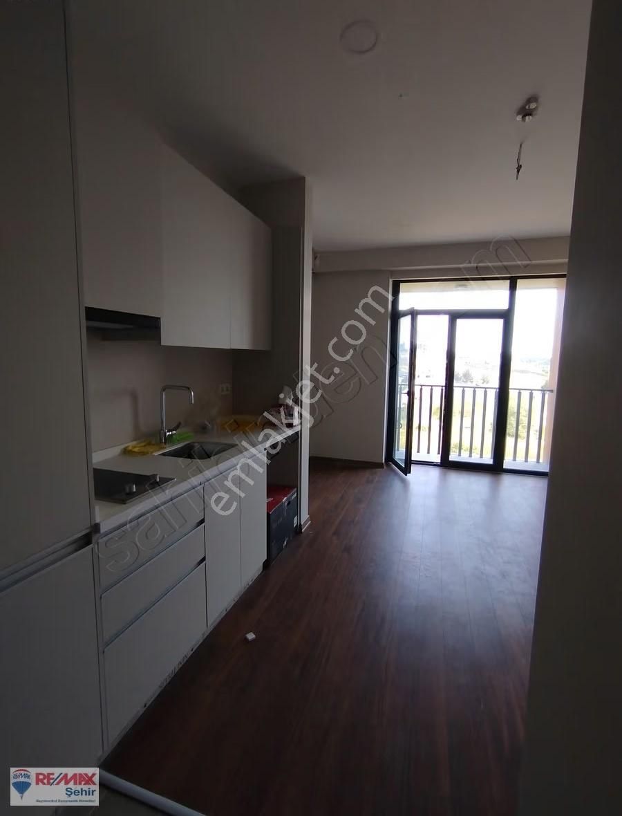 Remax Şehir'den Semt 77 Begonya Sitesinde 1+0 Daire - Görsel 5