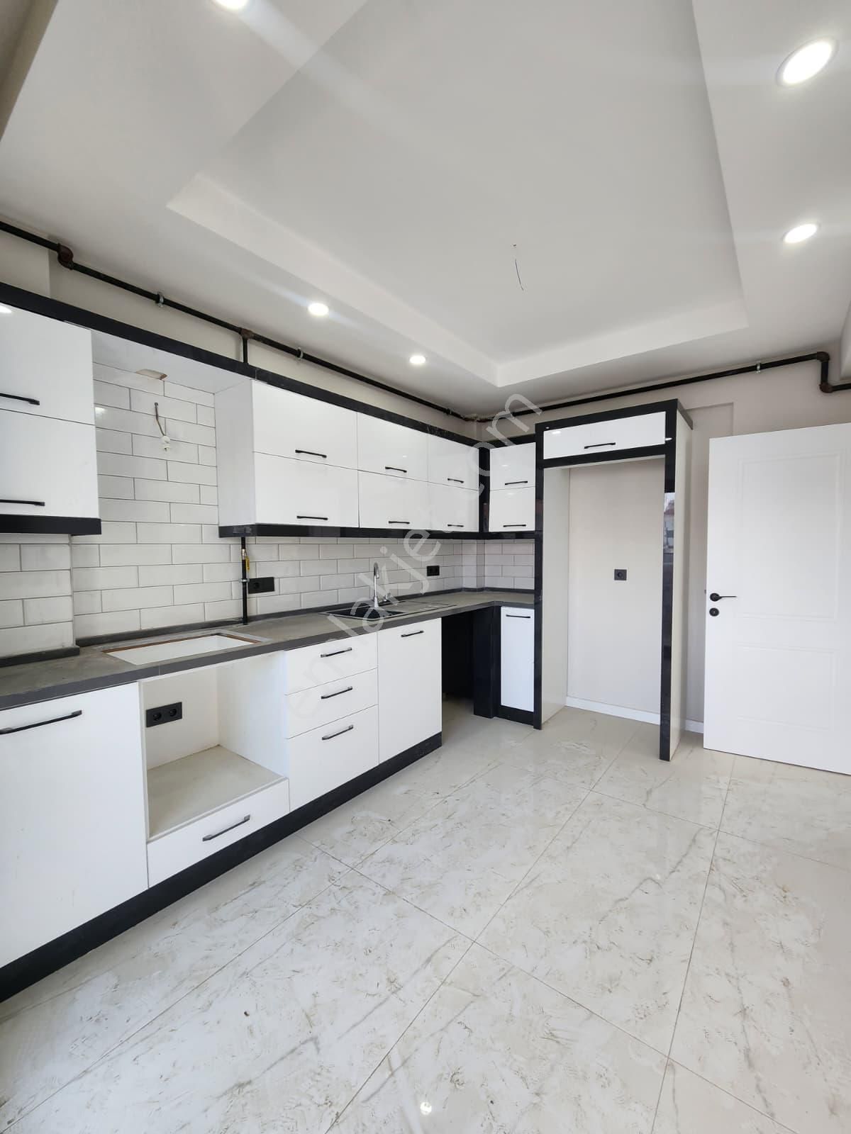 Aydın Söke Konak Mahallesinde 3+1 Kapalı Mutfak Sıfır Daire - Görsel 24