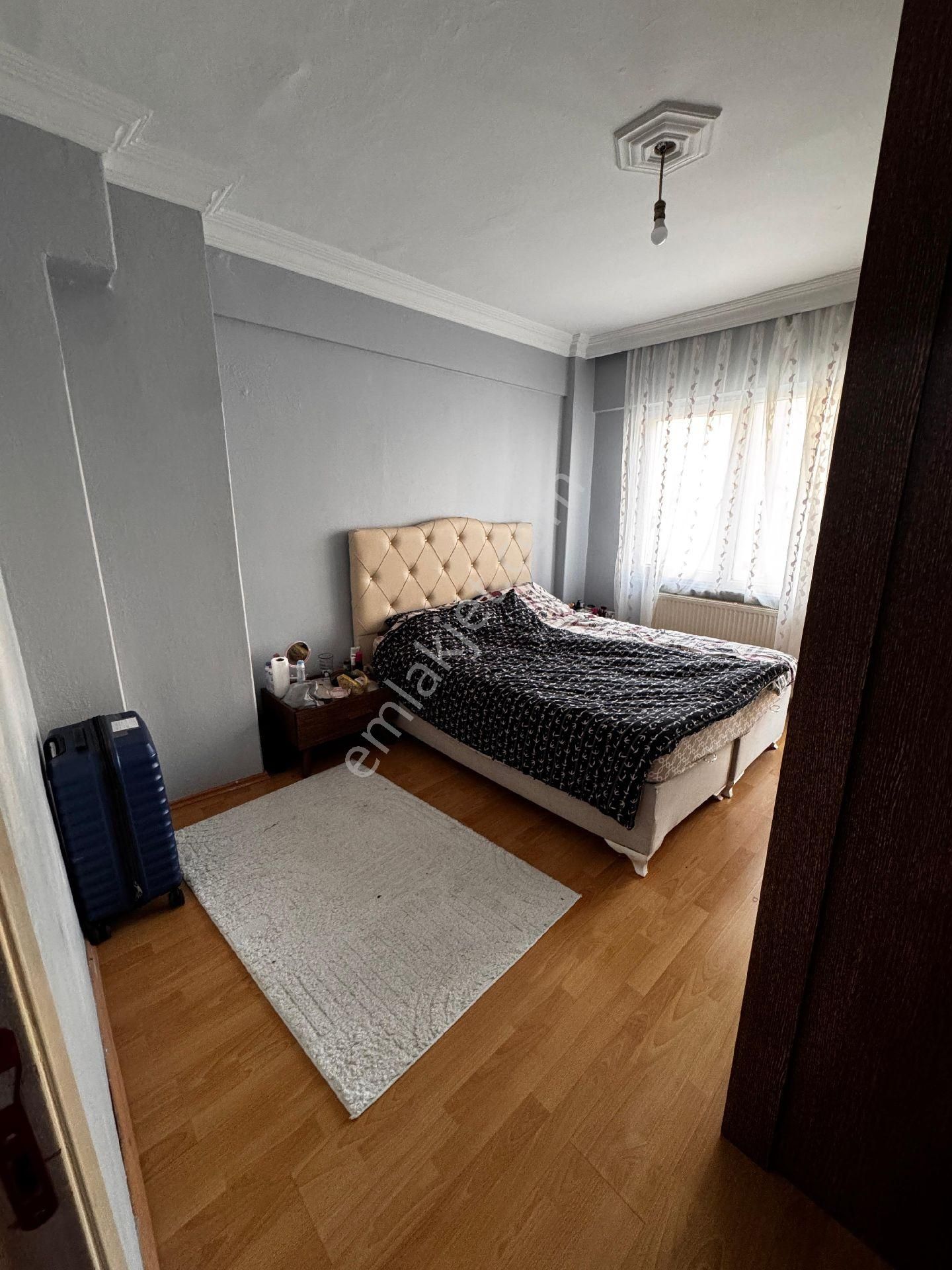 Banıdrma Çarşıda - 120 M² - Kiracılı - Full Eşyalı Satılık Daire - Görsel 3