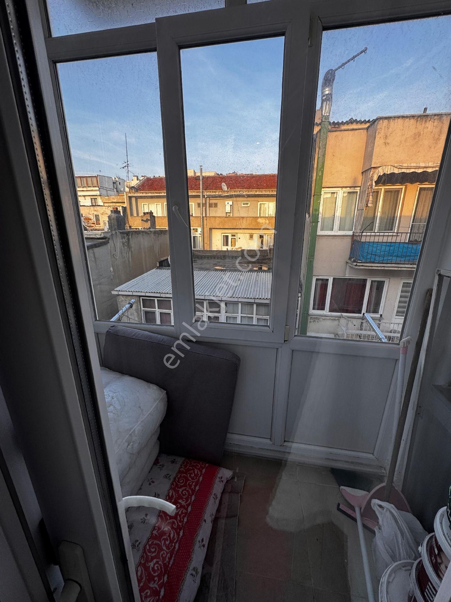 Banıdrma Çarşıda - 120 M² - Kiracılı - Full Eşyalı Satılık Daire - Görsel 12
