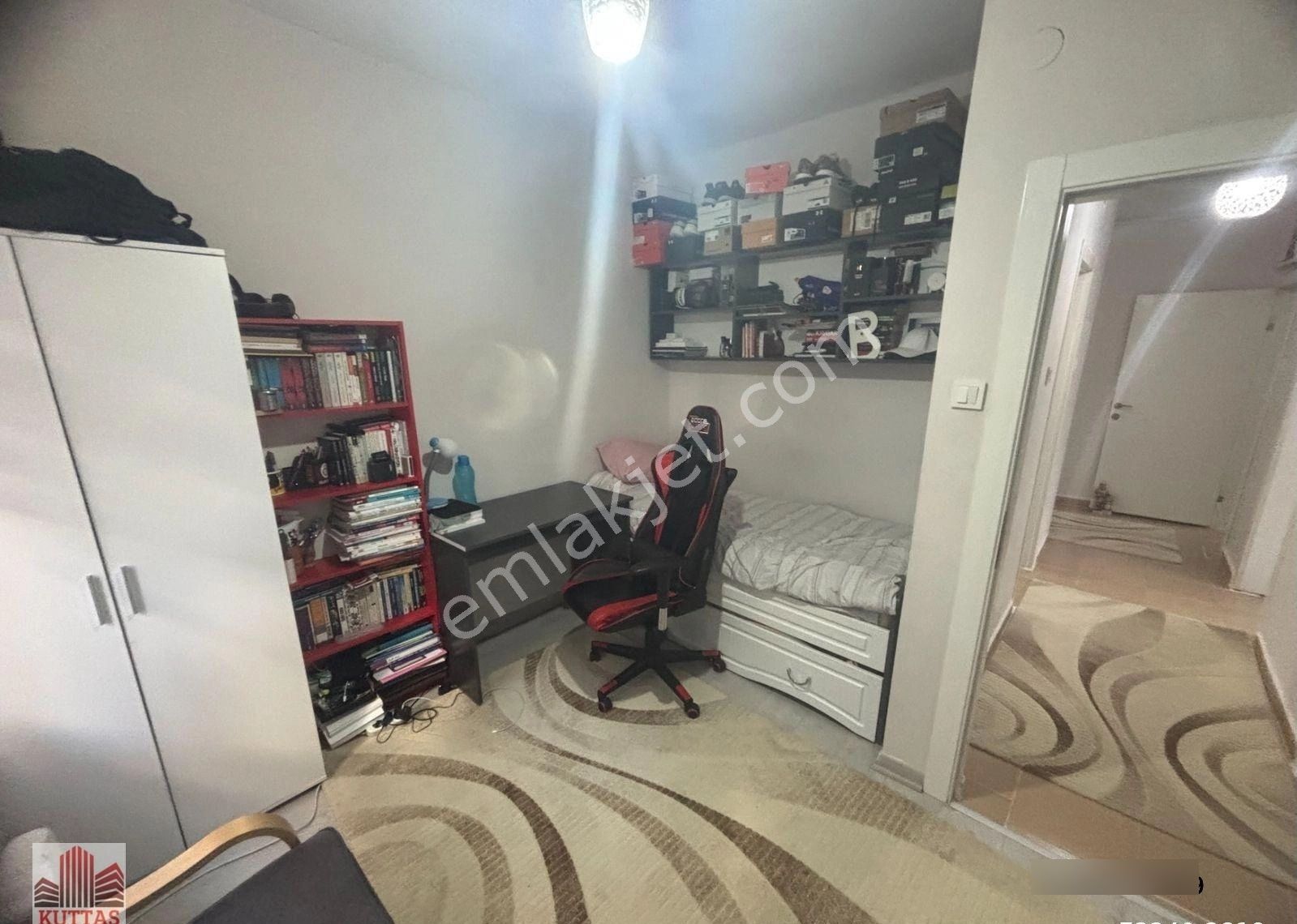 Gençlik Caddesine Çok Yakın 3+1 Katta 120 M2 Satılık Daire - Görsel 6