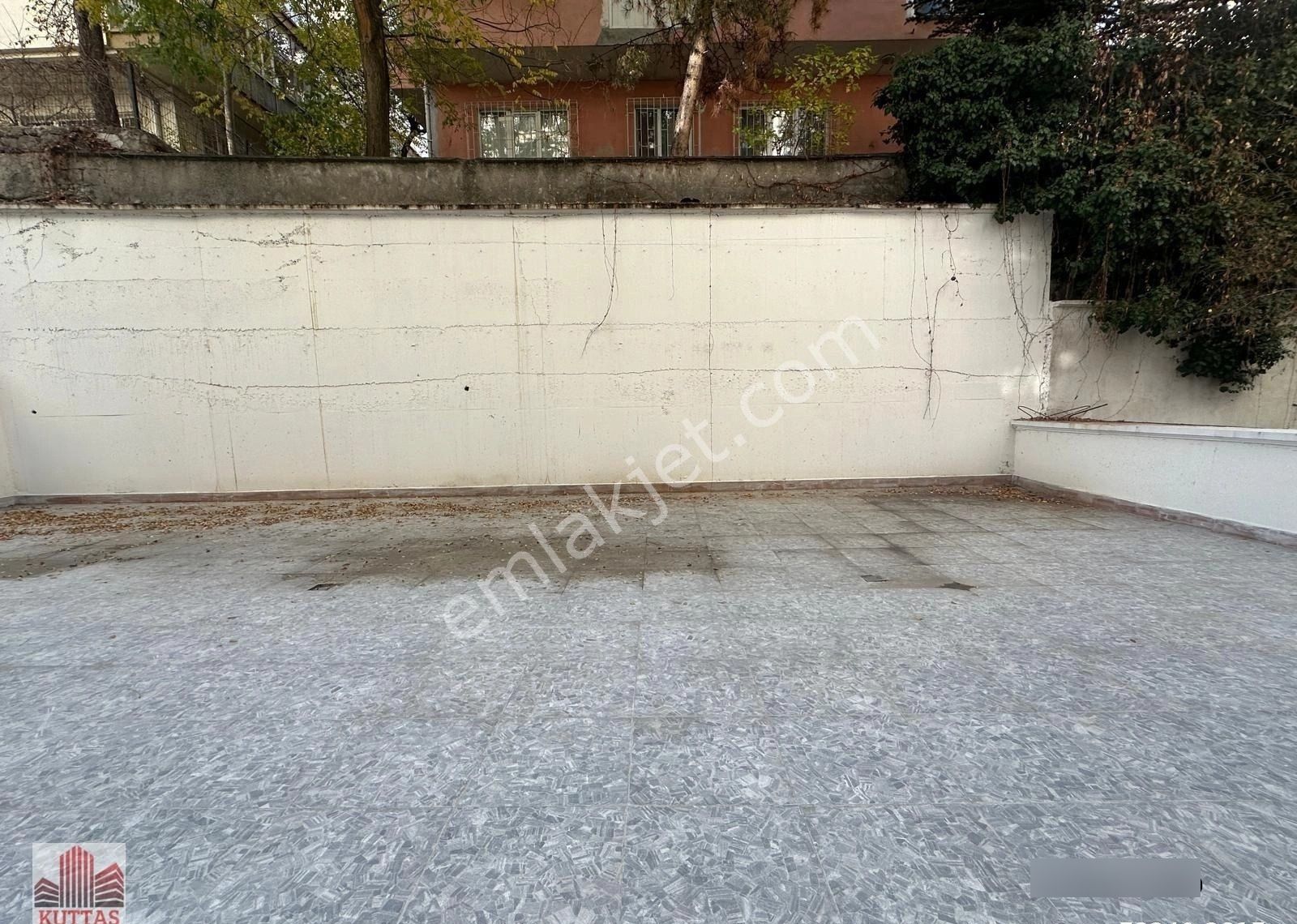 Kuttaş'tan Turgutreis Caddesi Üzeri Yen Bina 1+1 Kiralık Daire - Görsel 12