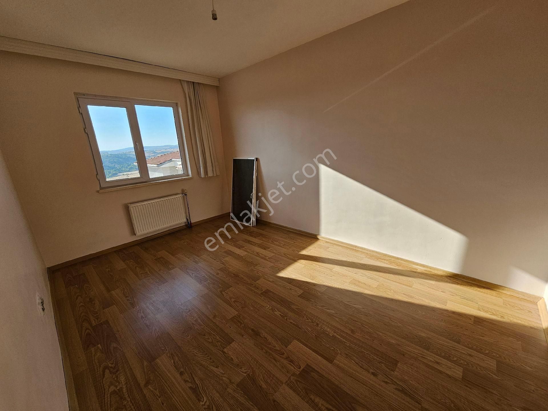 Uşak Aybey Tokide Satılık Çok Bakımlı Daire - Görsel 6